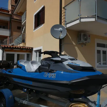 Daire & Olive Oil Valuma Koper