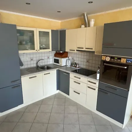 & Olive Oil Valuma * Koper