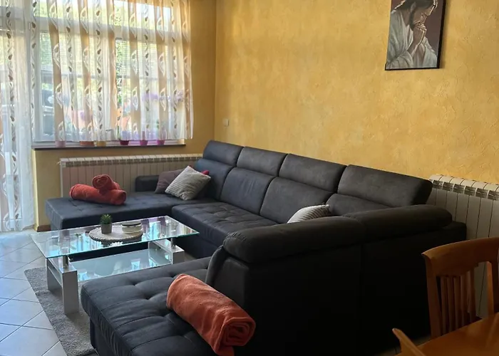 & Olive Oil Valuma *